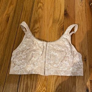 Lace Front-Closure Xs mastectomy bra